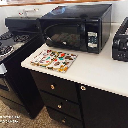 Columbus Heights Apt 26 F Ocho Rios Oda fotoğraf