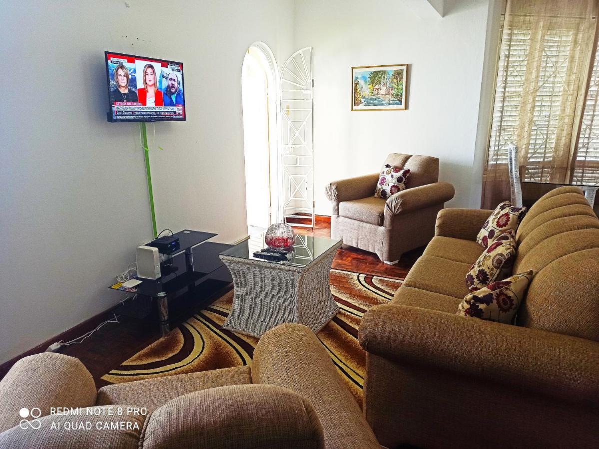 Columbus Heights Apt 26 F Ocho Rios Dış mekan fotoğraf